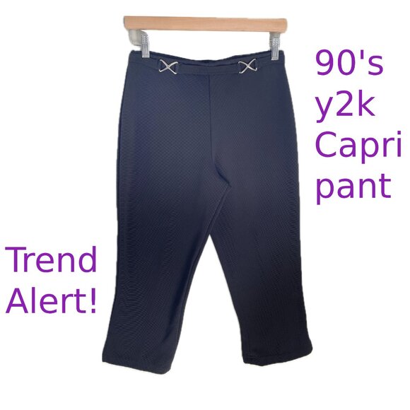 90's y2k Black Capri pants (size med large) - Picture 2 of 6